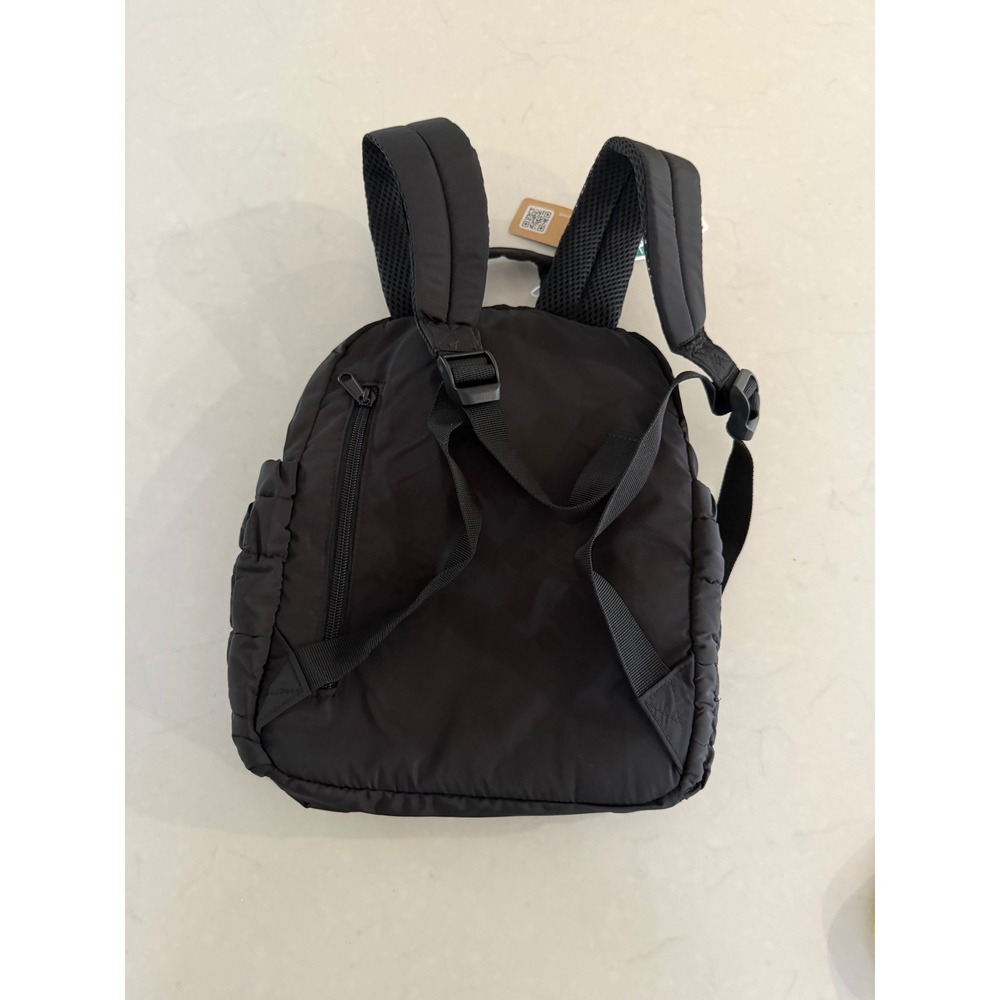 Bagsmart Black Puffy Quilted Backpack with Detachable Pouch NWT - Picture 4 of 6